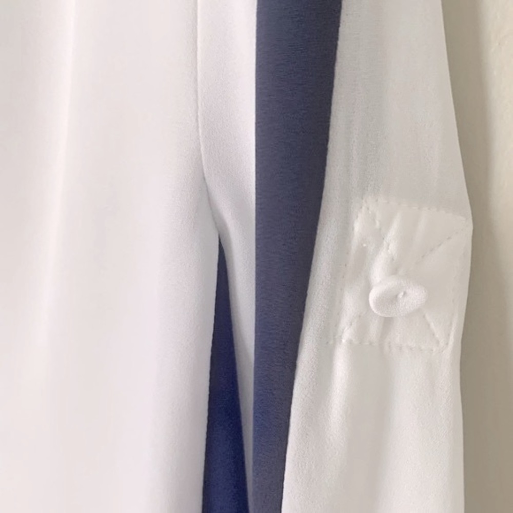 BCBG Maxazria size XS blouse - Picture 12 of 16